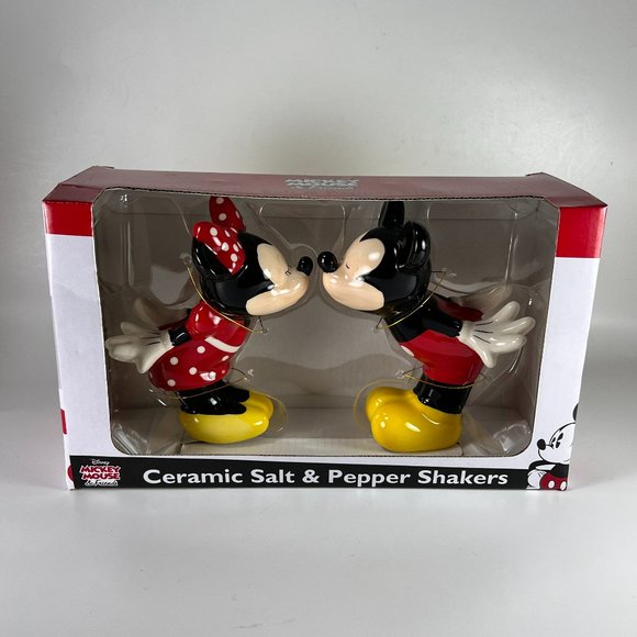 Disney Kissing Mickey Minnie Mouse Ceramic Salt Pepper Shakers Set of 2 - Picture 1 of 14